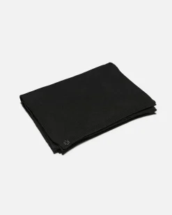 AMOUR HALSTØRKLÆDE - GENANVENDT CASHMERE - M