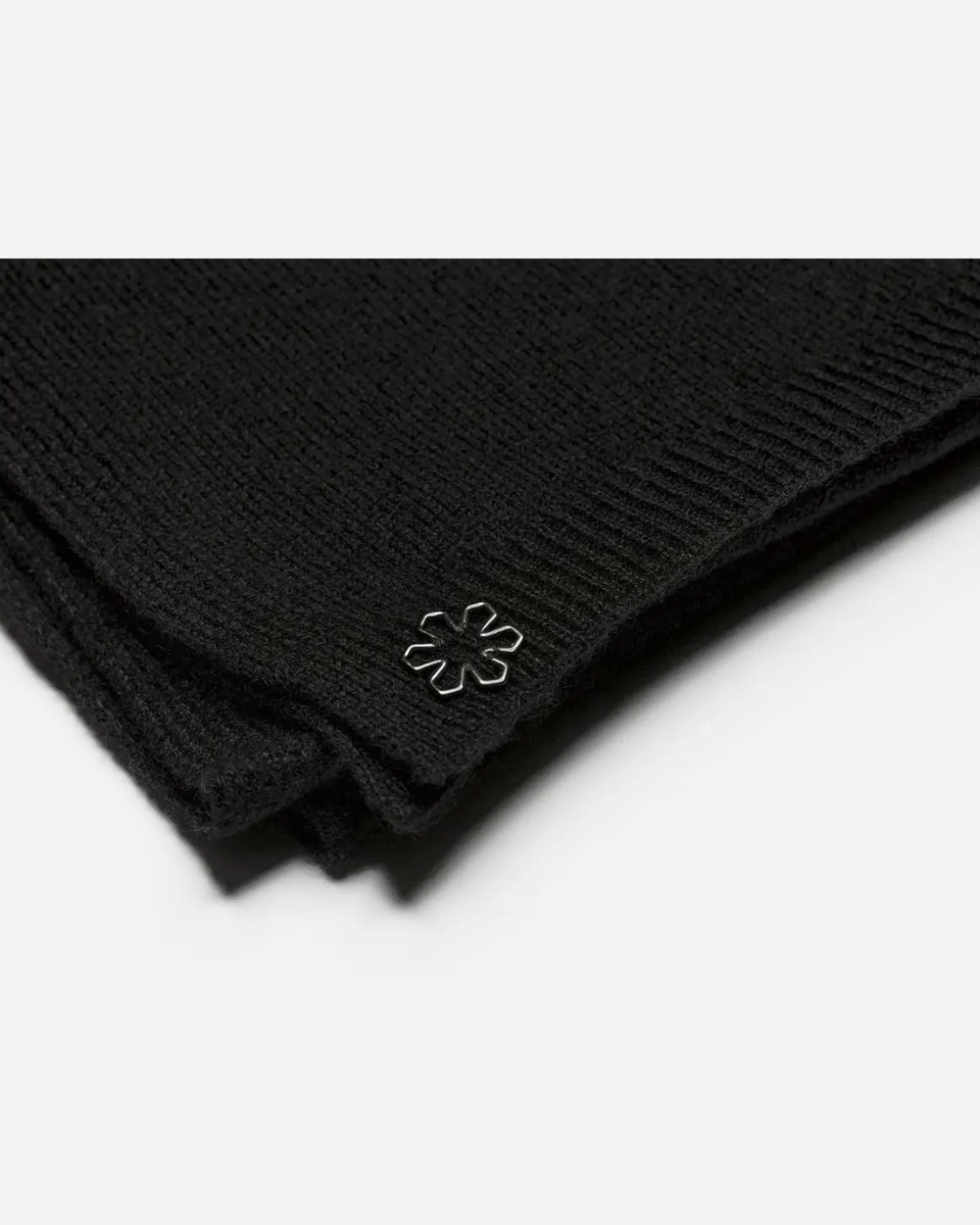 AMOUR HALSTØRKLÆDE - GENANVENDT CASHMERE - M
