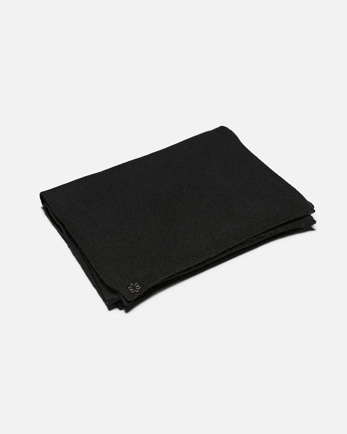 AMOUR HALSTØRKLÆDE - GENANVENDT CASHMERE - M