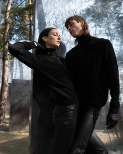 AMOUR RULLEKRAVE DAME - GENANVENDT CASHMERE