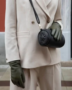 ANNA - ARMY