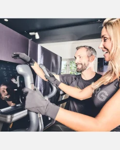 BESKYTTENDE FITNESS- OG SHOPPINGHANDSKE HERRE