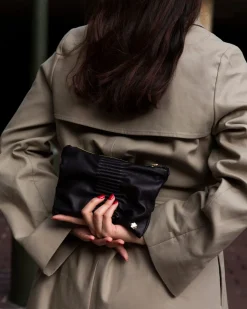 CECILIA BALANCE CLUTCH