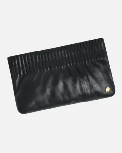 CECILIA POUCH