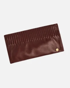 CECILIA SECRET CLUTCH