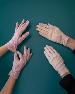 PROTECTIVE SHOPPING GLOVES